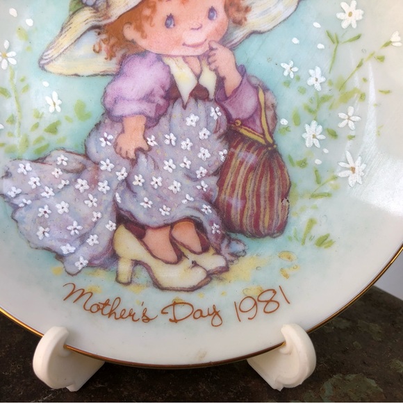 1981 Cherished Moments Avon plate - Picture 5 of 6